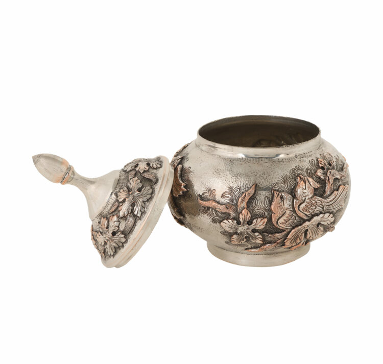 Engraved Chocolate Bowl with Flower and Bird Design Code 905 view 4