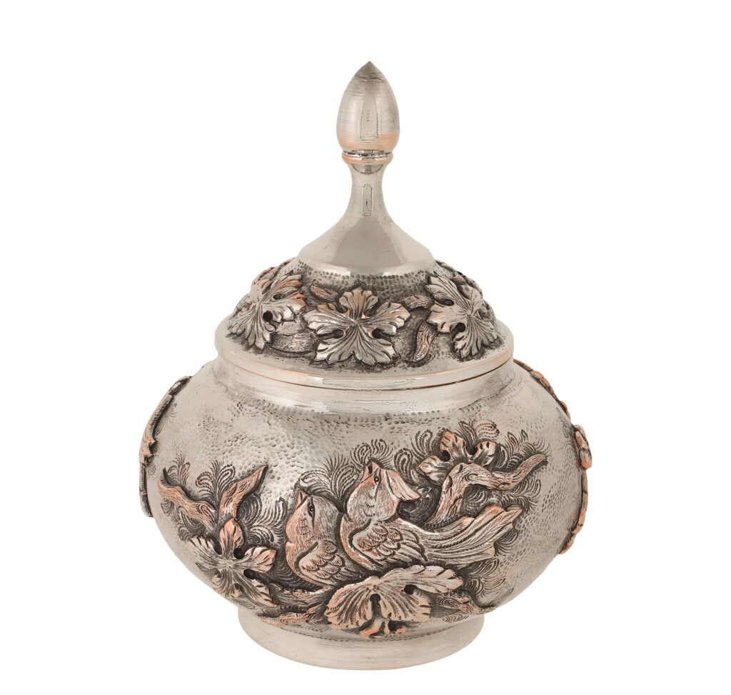 Engraved Chocolate Bowl with Flower and Bird Design Code 905 view 5