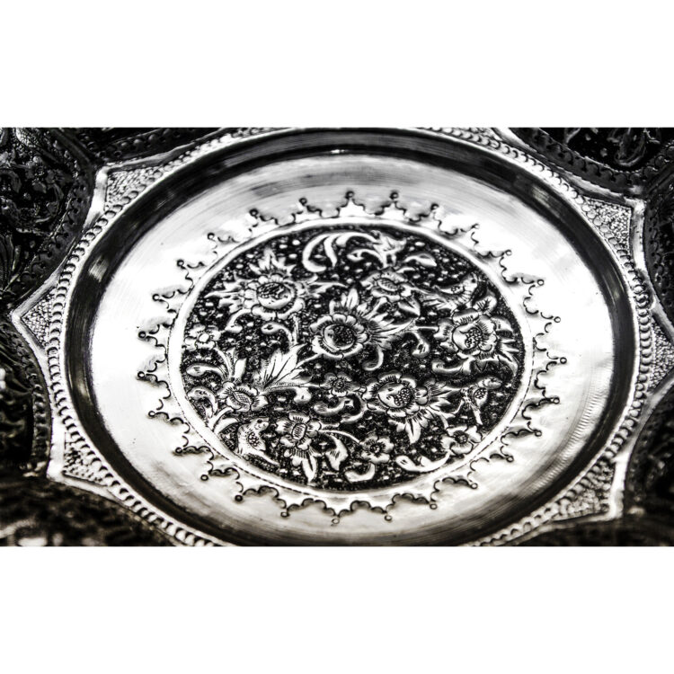 Engraved Plate with Flower and Bird Design Model XR1 view 5