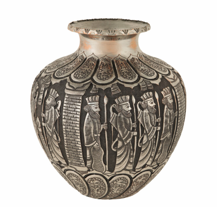 Heroic Engraved Vase with Persepolis Design Code 903 view 5